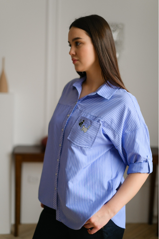 Рубашка в полоску разной длины